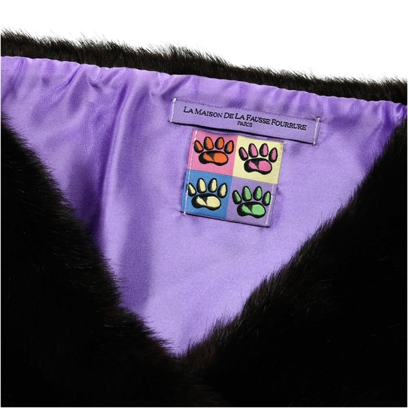 LA MAISON DE LA FAUSSE FOURRURE Faux Fur Pull-Through Scarf Made in France - Picture 8 of 8